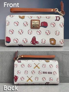 Red Sox DOONEY & BOURKE all around wristlet NEW retired design!